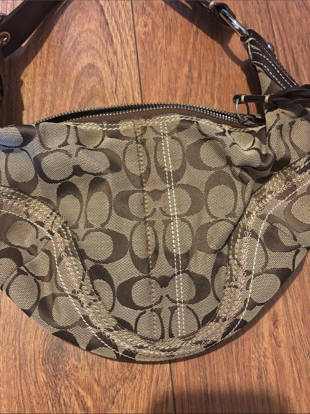 Coach Khaki & Black Signature Canvas Shoulder mini Bag - Picture 2 of 9
